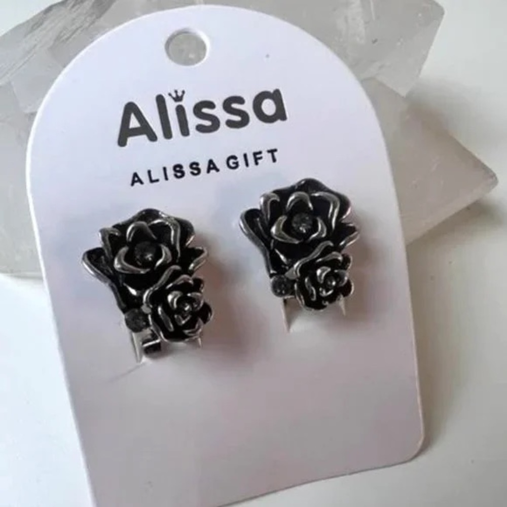 Floral Silver Stud Earrings